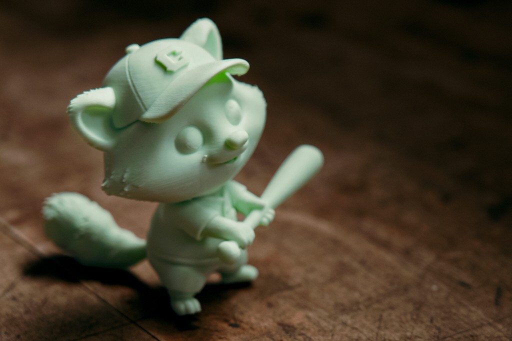 Figurine 3D raton laveur au baseball